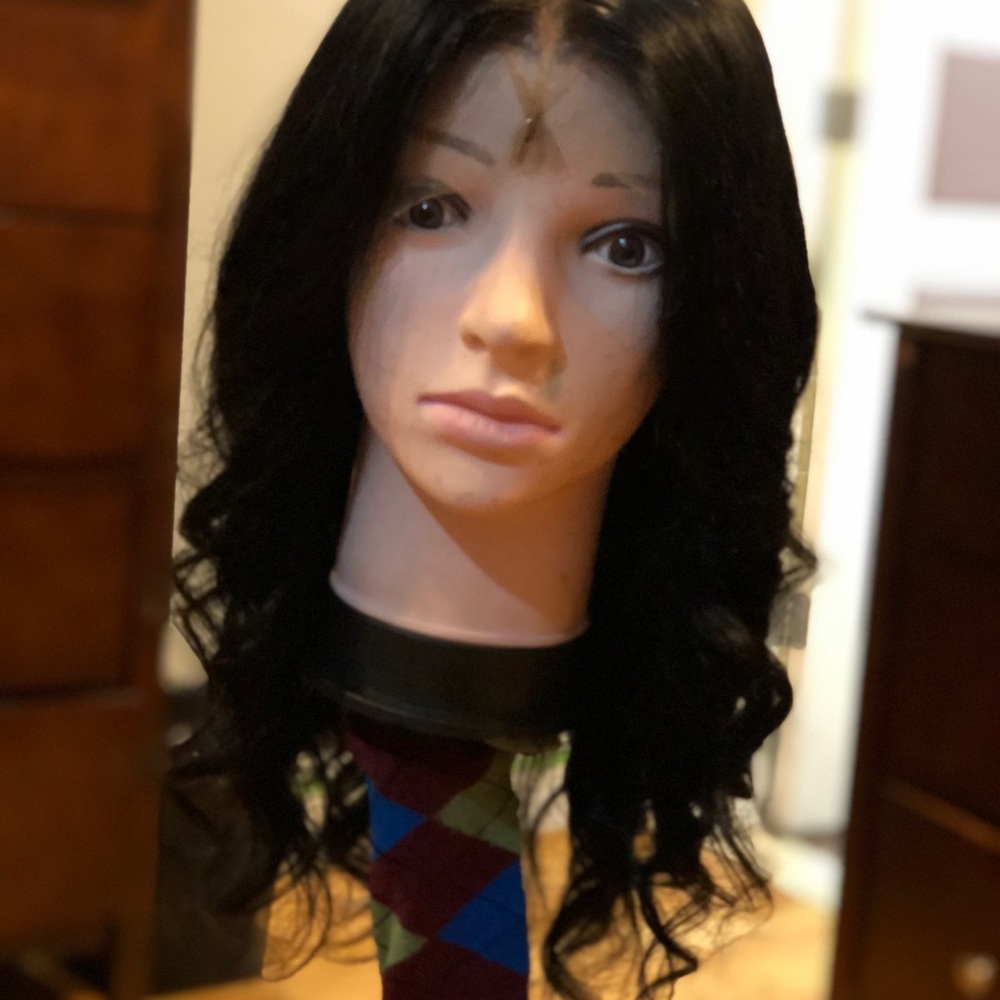 Wigs - Picture 3 of 4
